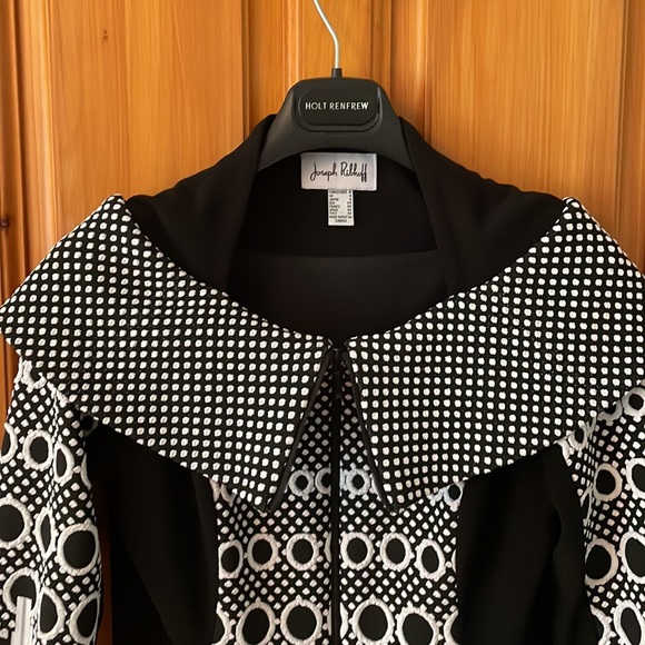 Joseph ribkoff black and white blazer - Picture 3 of 8